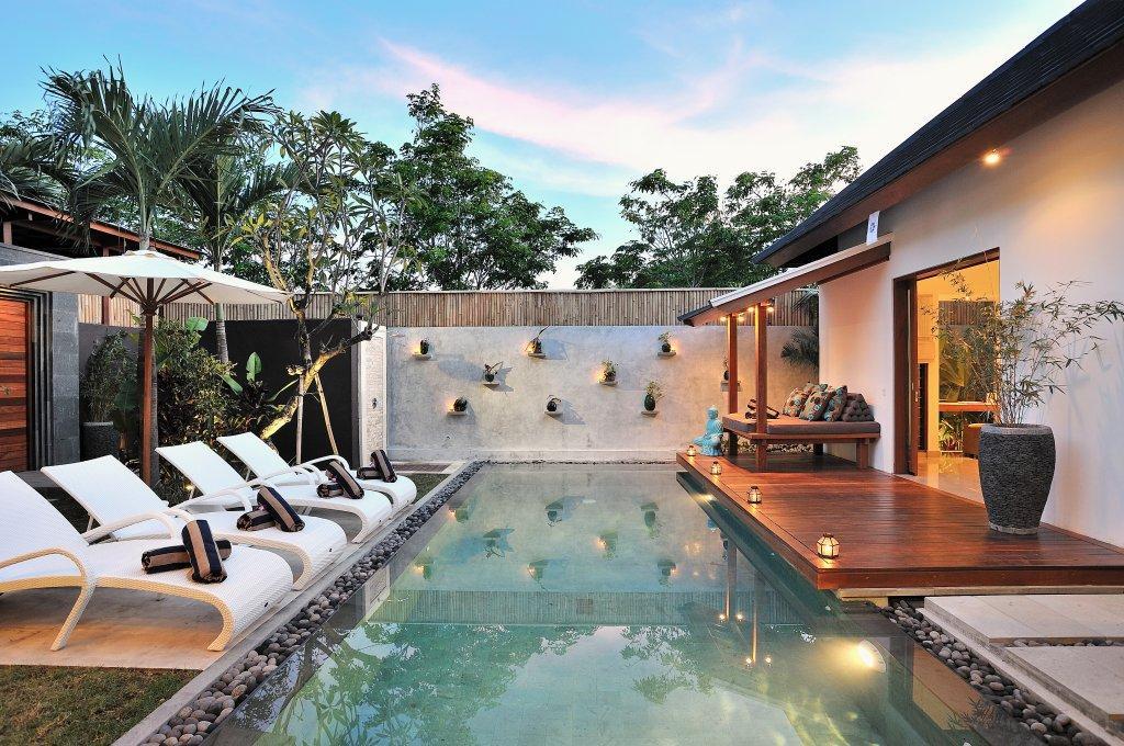 Villa Flores Seminyak  Exterior photo